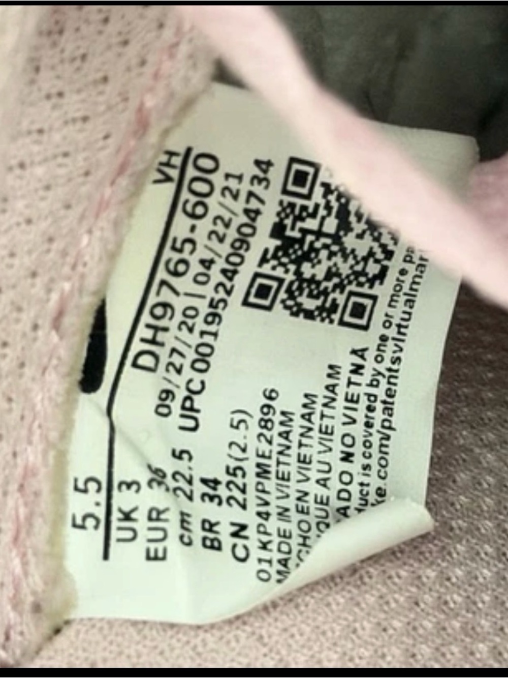 Nike Dunk Low Sneakers shoes Triple Pink GS Youth Size 5.5Y Women 7 DH9765-600 - Picture 7 of 7